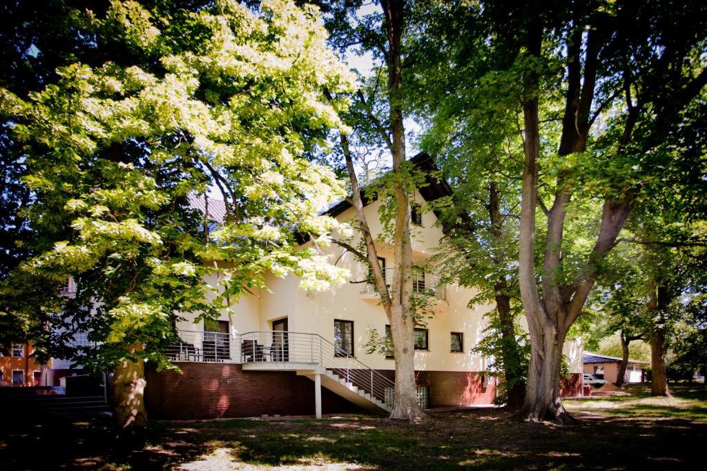 Park Bed & Breakfast 3*